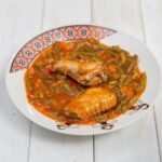 Mancare cu fasole verde cu aripioare