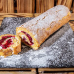 Rulada cu fructe de padure